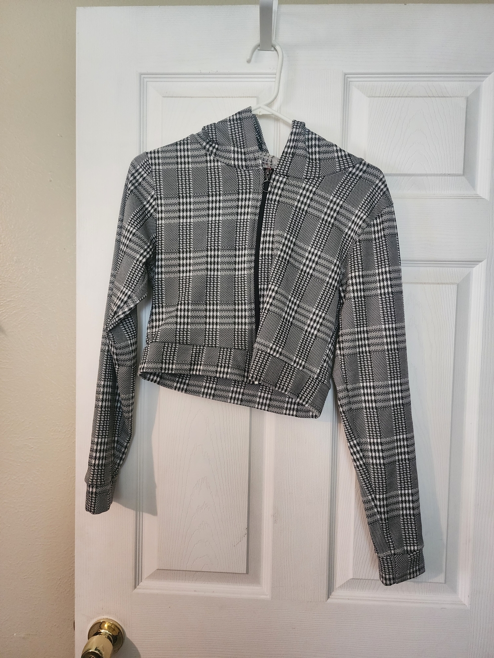 Cropped Hooded Plaid Blazer Jacket - Black & White